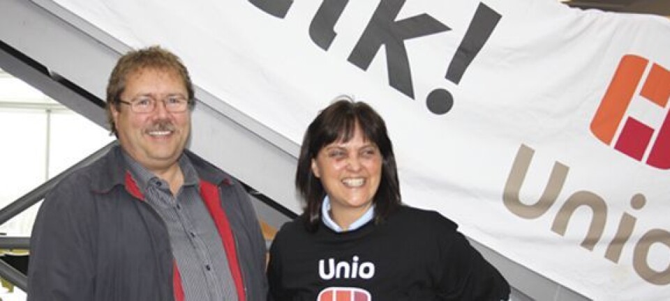 Edgar Hansen og Anne June Iversen. Viggo kristensen var ikke til stede da bildet ble tatt.