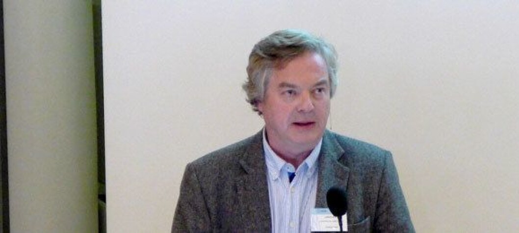 – Vi hjelper flere pasienter, og alle får en mer interessant jobb, sa klinikksjef Lars Vasli. Likevel får avdelingen mindre penger fra det offentlige, fordi mange av oppgavene overføres fra leger til fysioterapeuter. Foto: Tone Rise – Vi hjelper flere pasienter, og alle får en mer interessant jobb, sa klinikksjef Lars Vasli. Likevel får avdelingen mindre penger fra det offentlige, fordi mange av oppgavene overføres fra leger til fysioterapeuter. Foto: Tone Rise