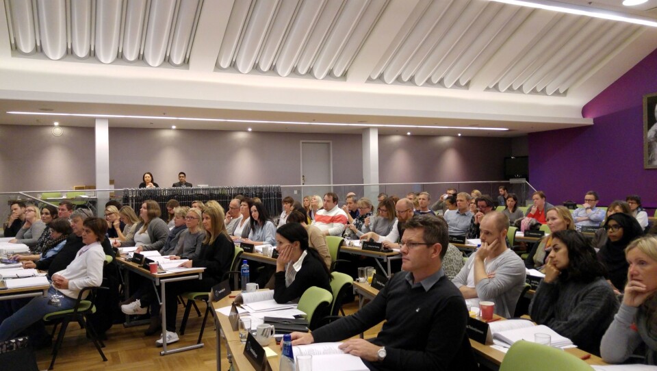 Snart er det landsmøte der NRFs strategier og politikk for de neste tre årene kommer på agendaen. «Vi skal se framover samtidig som vi ikke skal glemme hvor vi kommer fra og hva som til enhver tid er viktig, å ivareta enkeltmedlemmene og deres interesser», skriver Bent R. Mikalsen. Her er han fra sist, foran i bildet, da han ble valgt til forbundsleder. FOTO: TONE RISE